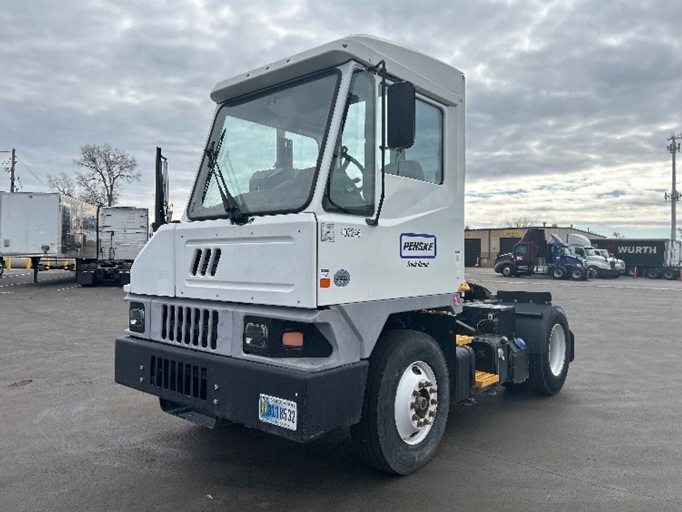 Yard Truck-Heavy Duty Tractors-Ottawa-2021-T2-Indianapolis-IN-7,170\n\t\tmiles-$ 88,250 - Image 3