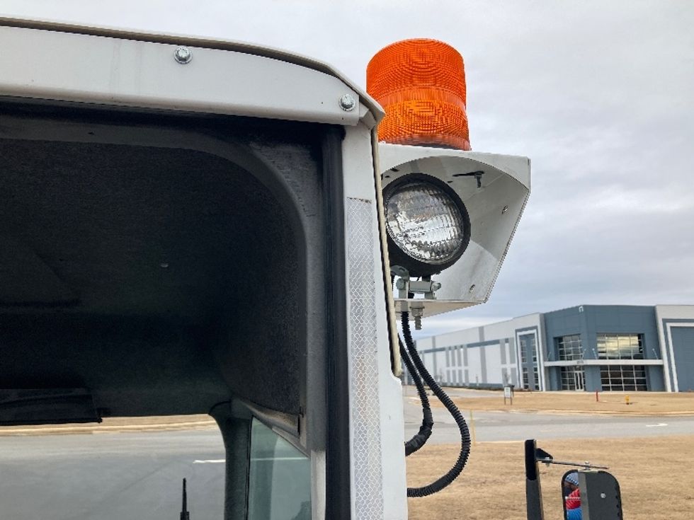 Yard Truck-Heavy Duty Tractors-Ottawa-2021-T2-Madison-AL-30,092\n\t\tmiles-$ 90,500 - Image 12