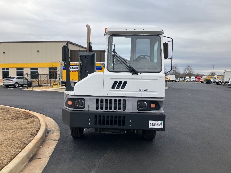 Yard Truck-Heavy Duty Tractors-Ottawa-2021-T2-Madison-AL-30,092\n\t\tmiles-$ 90,500 - Image 2