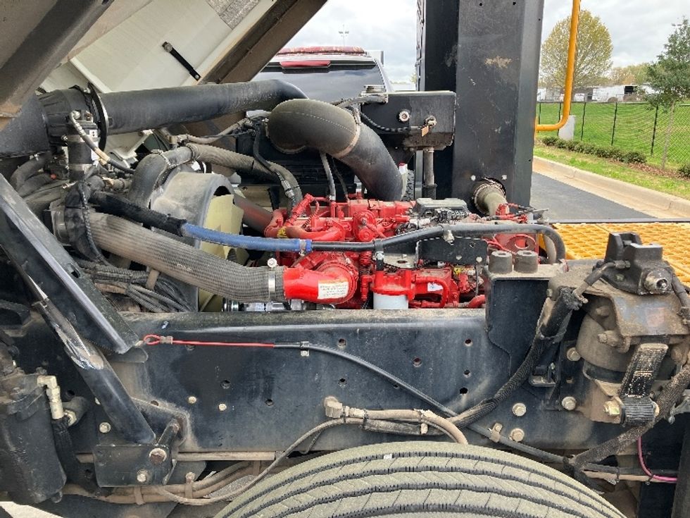 Yard Truck-Heavy Duty Tractors-Ottawa-2021-T2-Madison-AL-35,004\n\t\tmiles-$ 90,250 - Image 15