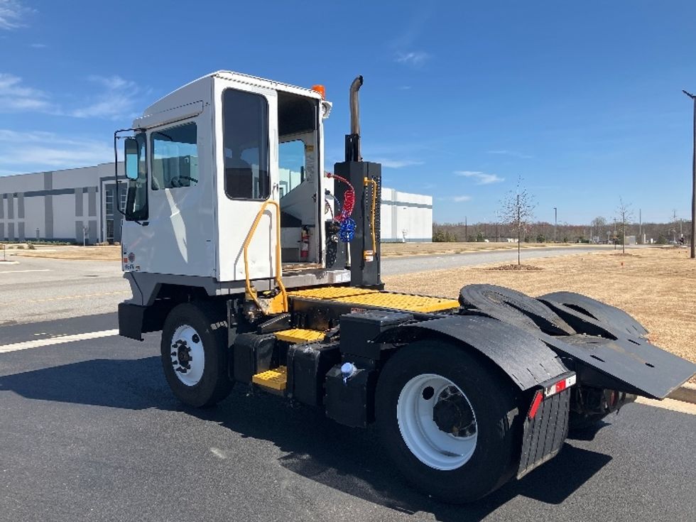 Yard Truck-Heavy Duty Tractors-Ottawa-2021-T2-Madison-AL-50,361\n\t\tmiles-$ 90,000 - Image 5