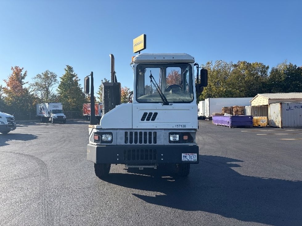 Yard Truck-Heavy Duty Tractors-Ottawa-2021-T2-Obetz-OH-30,015\n\t\tmiles-$ 75,500 - Image 2