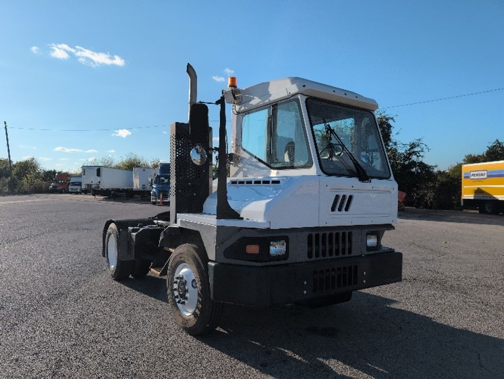 Yard Truck-Heavy Duty Tractors-Ottawa-2021-T2-San Antonio-TX-29,248\n\t\tmiles-$ 91,500 - Image 1