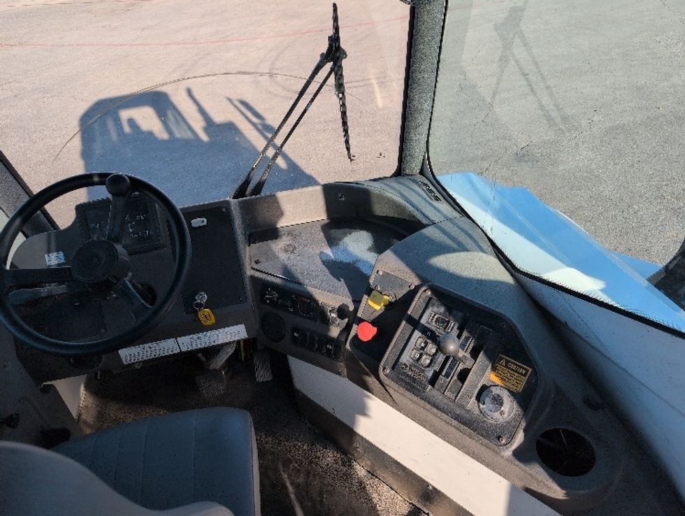 Yard Truck-Heavy Duty Tractors-Ottawa-2021-T2-San Antonio-TX-29,248\n\t\tmiles-$ 91,500 - Image 10