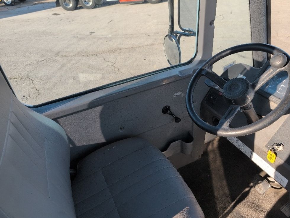 Yard Truck-Heavy Duty Tractors-Ottawa-2021-T2-San Antonio-TX-29,248\n\t\tmiles-$ 91,500 - Image 14