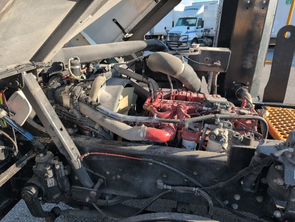 Yard Truck-Heavy Duty Tractors-Ottawa-2021-T2-San Antonio-TX-29,248\n\t\tmiles-$ 91,500 - Image 16