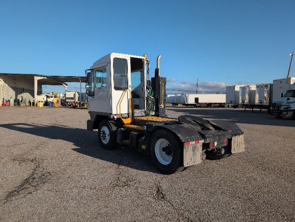Yard Truck-Heavy Duty Tractors-Ottawa-2021-T2-San Antonio-TX-29,248\n\t\tmiles-$ 91,500 - Image 5