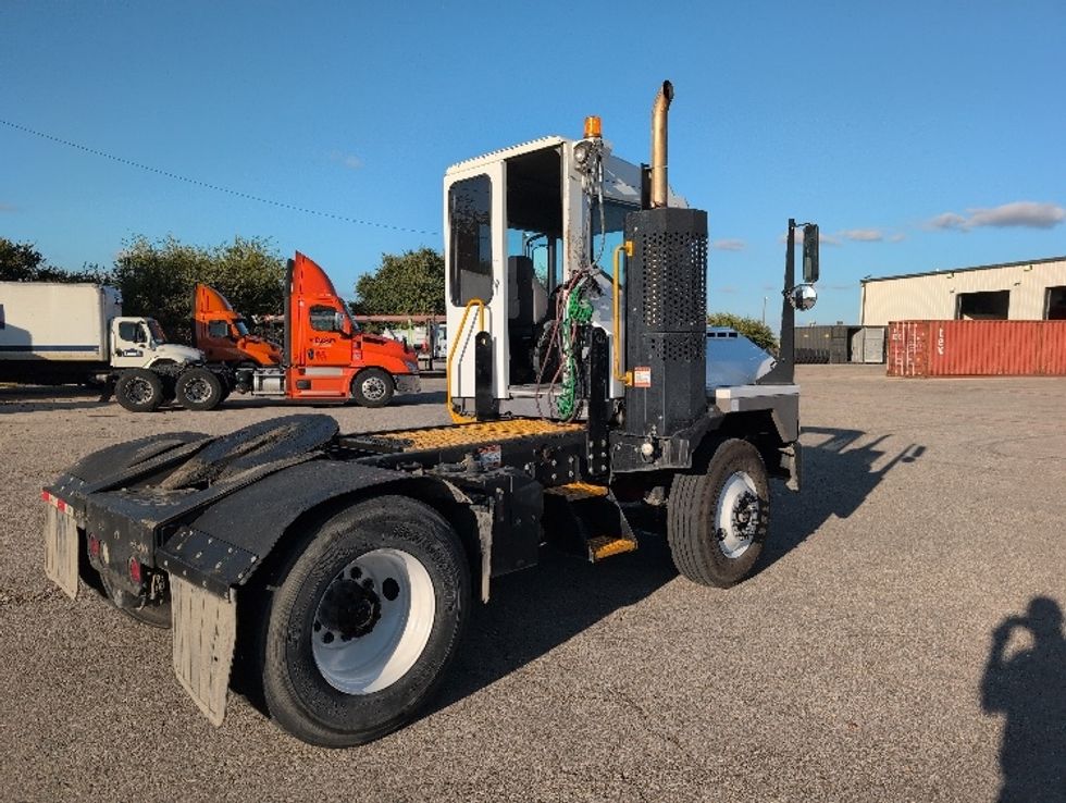 Yard Truck-Heavy Duty Tractors-Ottawa-2021-T2-San Antonio-TX-29,248\n\t\tmiles-$ 91,500 - Image 7