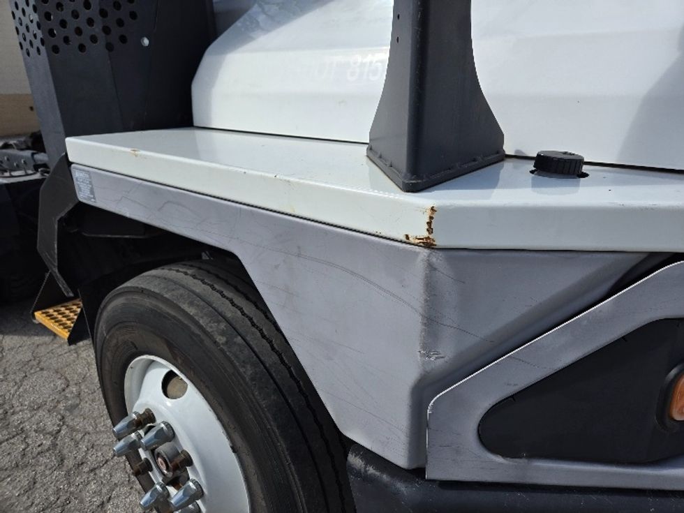 Yard Truck-Heavy Duty Tractors-Ottawa-2021-T2-Tampa-FL-53,712\n\t\tmiles-$ 76,750 - Image 19