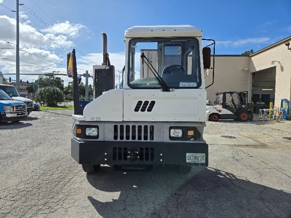 Yard Truck-Heavy Duty Tractors-Ottawa-2021-T2-Tampa-FL-53,712\n\t\tmiles-$ 76,750 - Image 2