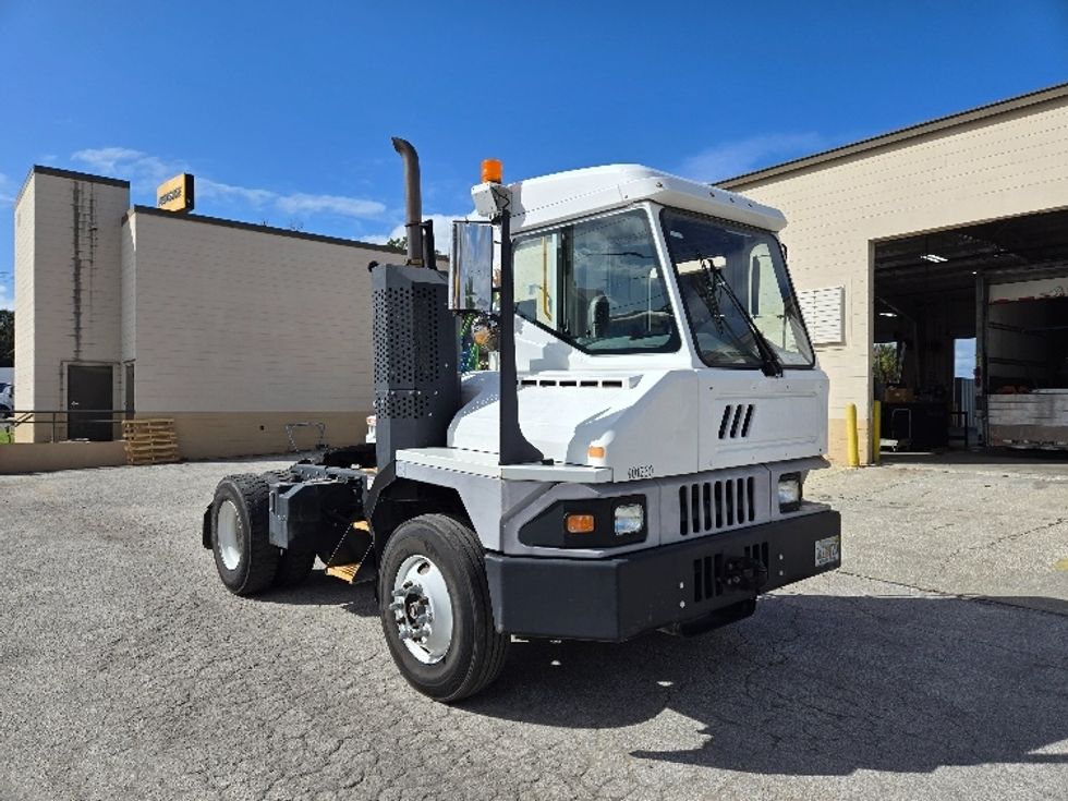 Yard Truck-Heavy Duty Tractors-Ottawa-2021-T2-Tampa-FL-53,712\n\t\tmiles-$ 76,750 - Image 3