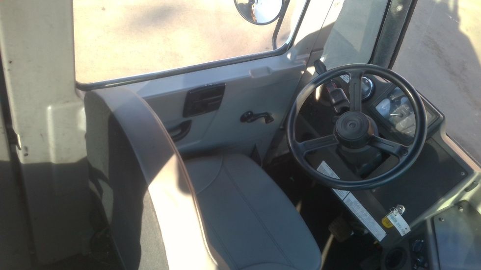 Yard Truck-Heavy Duty Tractors-Ottawa-2022-T2-Chicago (Melrose Park)-IL-44,087\n\t\tmiles-$ 97,000 - Image 10