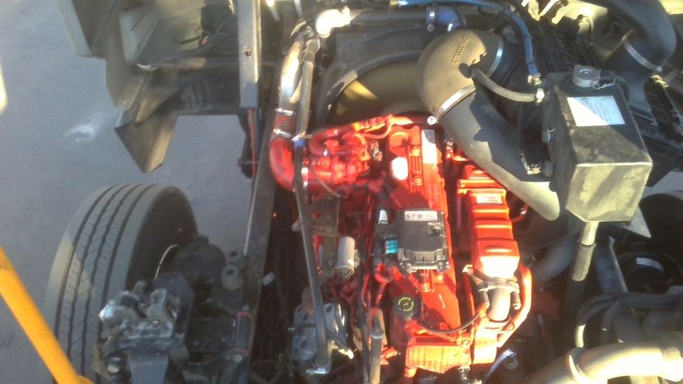 Yard Truck-Heavy Duty Tractors-Ottawa-2022-T2-Chicago (Melrose Park)-IL-44,087\n\t\tmiles-$ 97,000 - Image 14