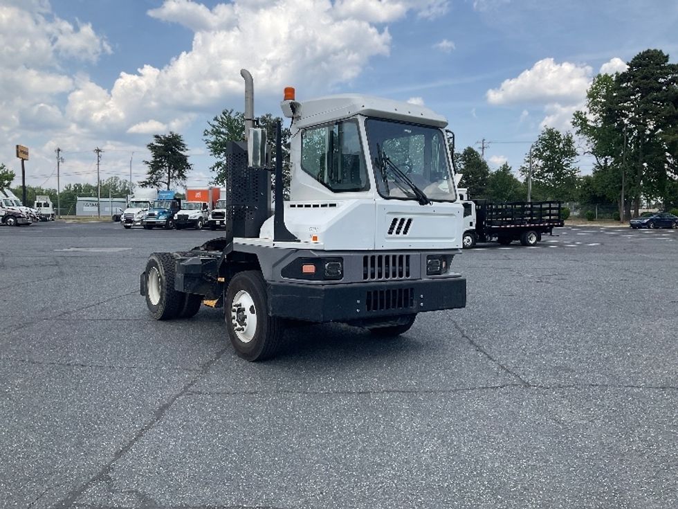 Yard Truck-Heavy Duty Tractors-Ottawa-2022-T2-Concord-NC-63,724\n\t\tmiles-$ 95,500 - Image 1