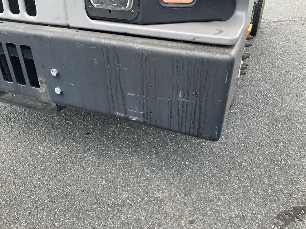 Yard Truck-Heavy Duty Tractors-Ottawa-2022-T2-Concord-NC-63,724\n\t\tmiles-$ 95,500 - Image 20