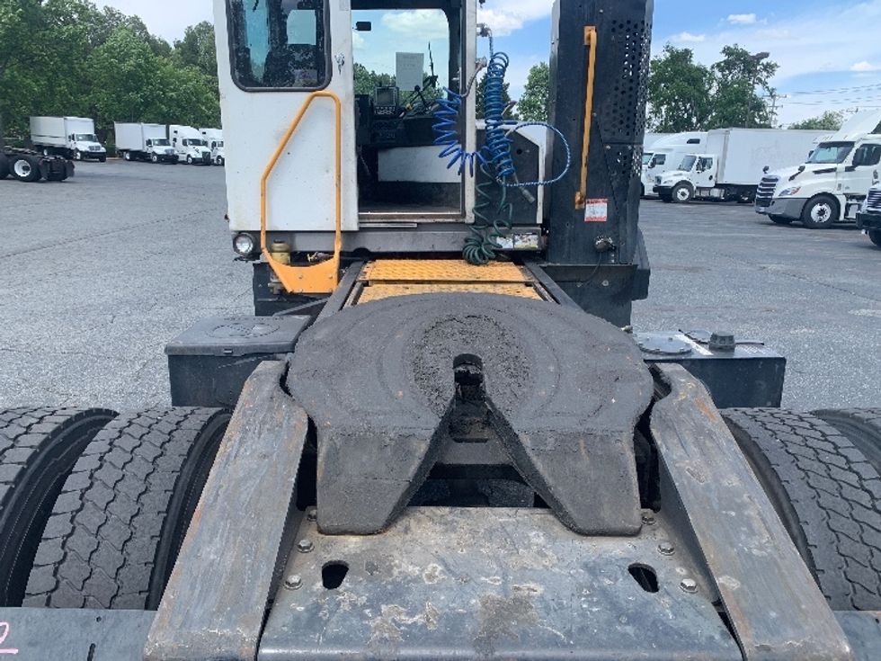 Yard Truck-Heavy Duty Tractors-Ottawa-2022-T2-Concord-NC-71,136\n\t\tmiles-$ 93,250 - Image 6