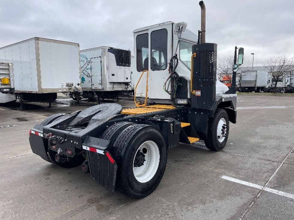 Yard Truck-Heavy Duty Tractors-Ottawa-2022-T2-Dallas-TX-19,139\n\t\tmiles-$ 111,000 - Image 7