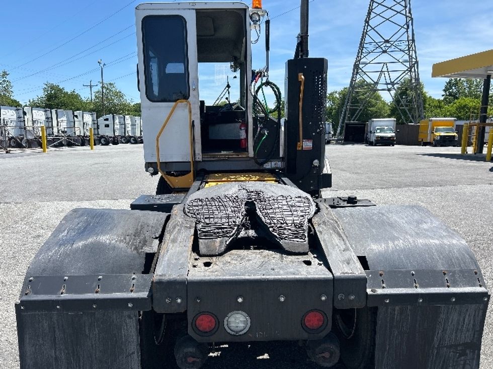 Yard Truck-Heavy Duty Tractors-Ottawa-2022-T2-Greensboro-NC-190,690\n\t\tmiles-$ 91,000 - Image 6
