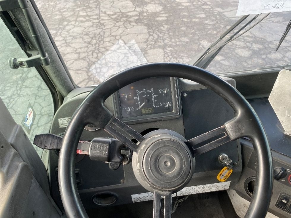 Yard Truck-Heavy Duty Tractors-Ottawa-2022-T2-Greensboro-NC-51,287\n\t\tmiles-$ 106,750 - Image 11