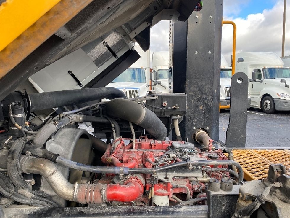 Yard Truck-Heavy Duty Tractors-Ottawa-2022-T2-Greensboro-NC-56,092\n\t\tmiles-$ 105,000 - Image 16