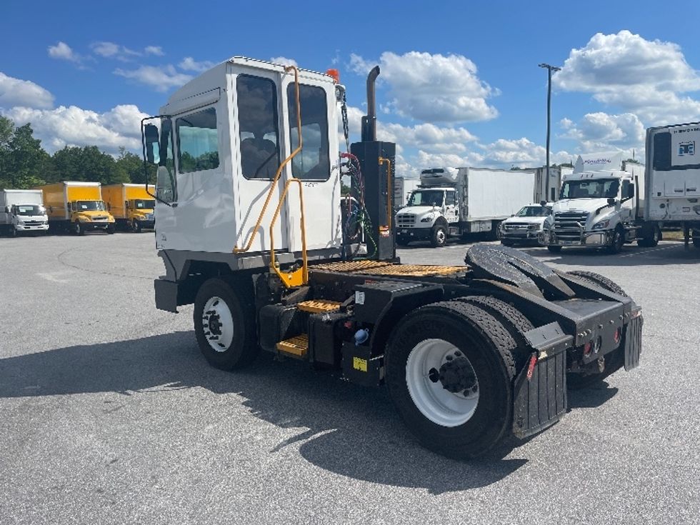 Yard Truck-Heavy Duty Tractors-Ottawa-2022-T2-Greenville-SC-31,596\n\t\tmiles-$ 102,750 - Image 5