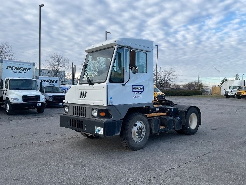 Yard Truck-Heavy Duty Tractors-Ottawa-2022-T2-Kansas City-MO-20,461\n\t\tmiles-$ 108,250 - Image 3