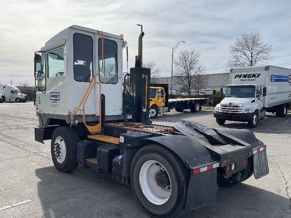 Yard Truck-Heavy Duty Tractors-Ottawa-2022-T2-Kansas City-MO-24,126\n\t\tmiles-$ 108,500 - Image 5