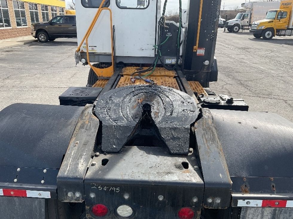 Yard Truck-Heavy Duty Tractors-Ottawa-2022-T2-Kansas City-MO-24,126\n\t\tmiles-$ 108,500 - Image 6