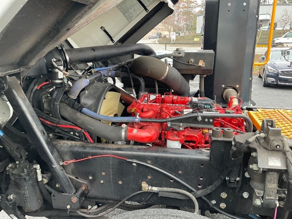 Yard Truck-Heavy Duty Tractors-Ottawa-2022-T2-Norcross-GA-62,312\n\t\tmiles-$ 105,000 - Image 14