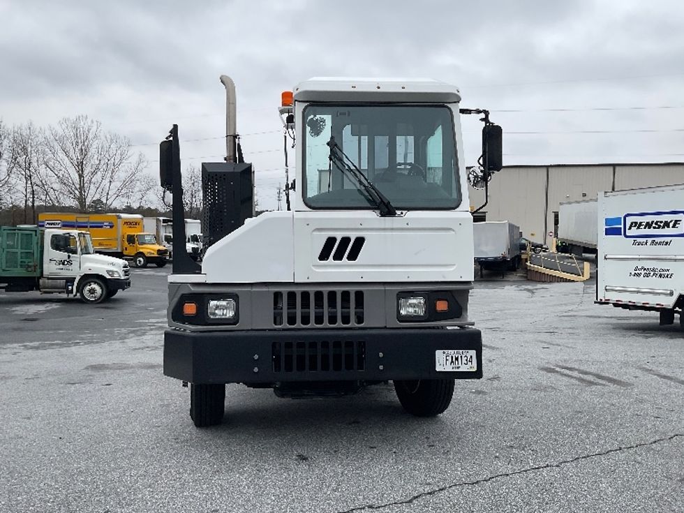 Yard Truck-Heavy Duty Tractors-Ottawa-2022-T2-Norcross-GA-62,312\n\t\tmiles-$ 105,000 - Image 2