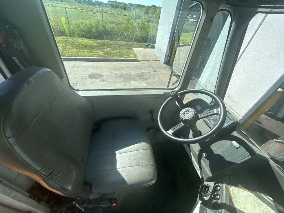 Yard Truck-Heavy Duty Tractors-Ottawa-2022-T2-Waco-TX-47,408\n\t\tmiles-$ 108,000 - Image 13