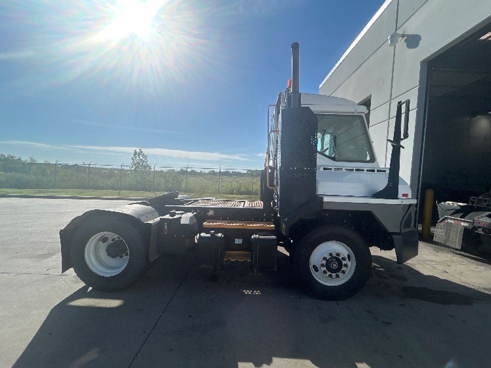 Yard Truck-Heavy Duty Tractors-Ottawa-2022-T2-Waco-TX-47,408\n\t\tmiles-$ 108,000 - Image 8