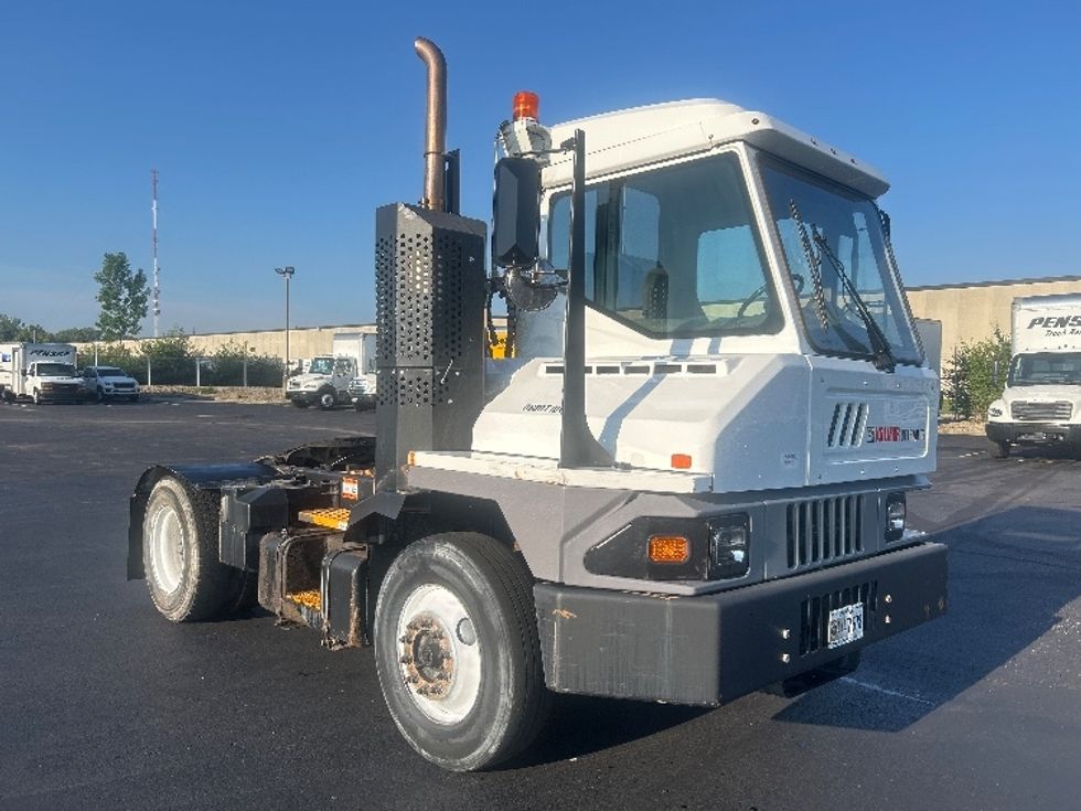 Yard Truck-Heavy Duty Tractors-Ottawa-2023-T2-Indianapolis-IN-60,682\n\t\tmiles-$ 99,500 - Image 1