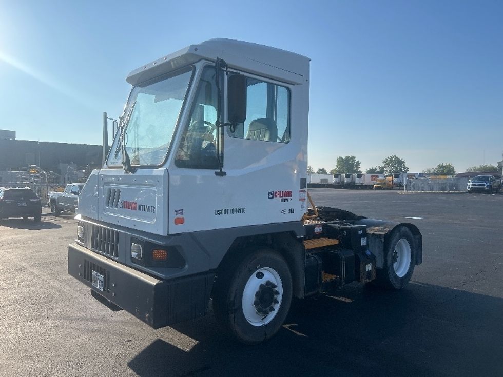 Yard Truck-Heavy Duty Tractors-Ottawa-2023-T2-Indianapolis-IN-60,682\n\t\tmiles-$ 99,500 - Image 3
