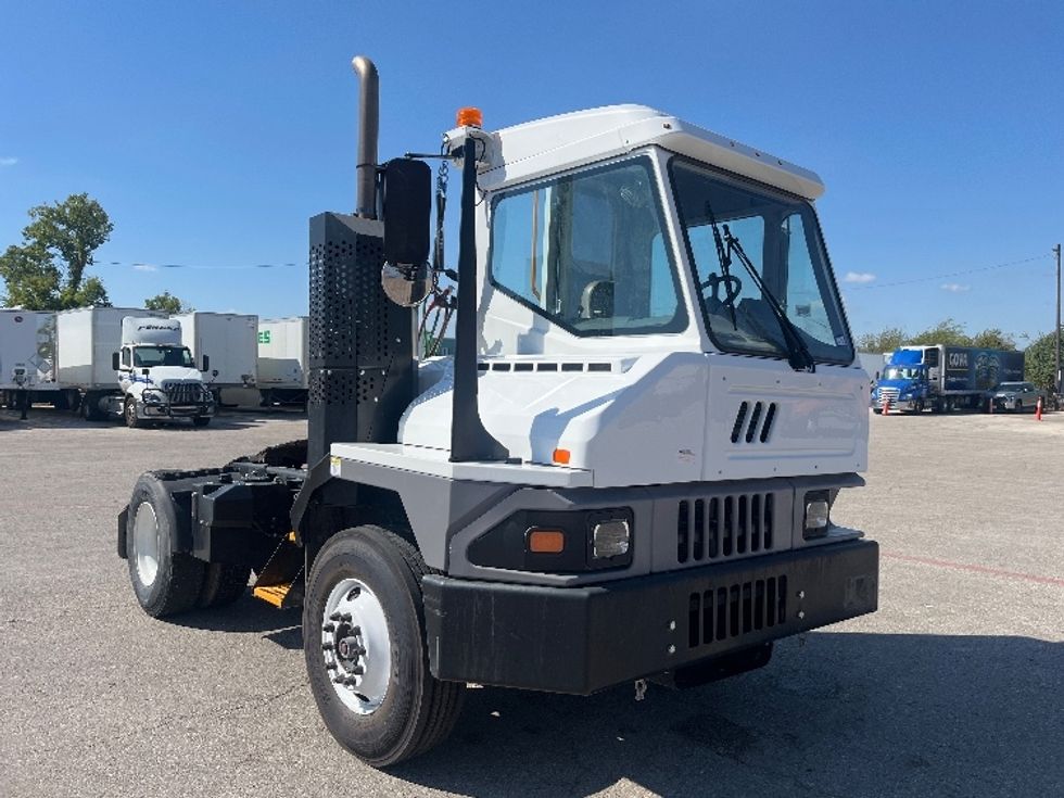 Yard Truck-Heavy Duty Tractors-Ottawa-2023-T2-Temple-TX-10,094\n\t\tmiles-$ 126,000 - Image 1