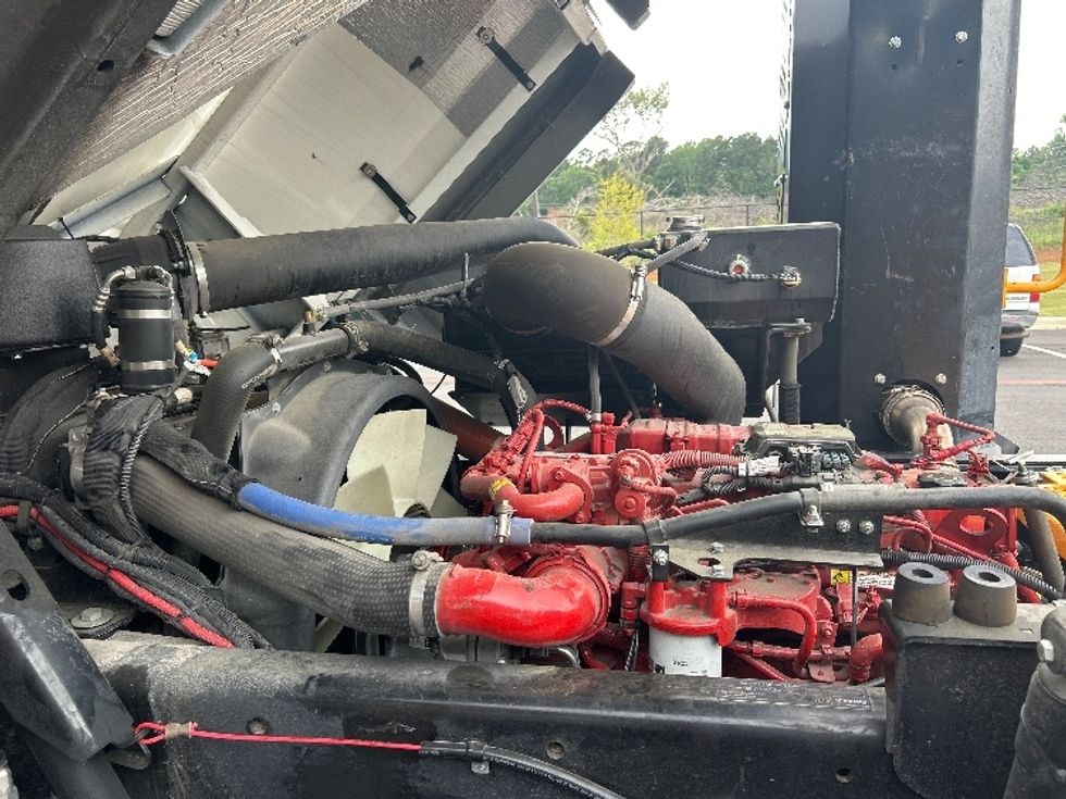 Yard Truck-Heavy Duty Tractors-Ottawa-2024-T2-Shreveport-LA-4,127\n\t\tmiles-$ 141,250 - Image 16