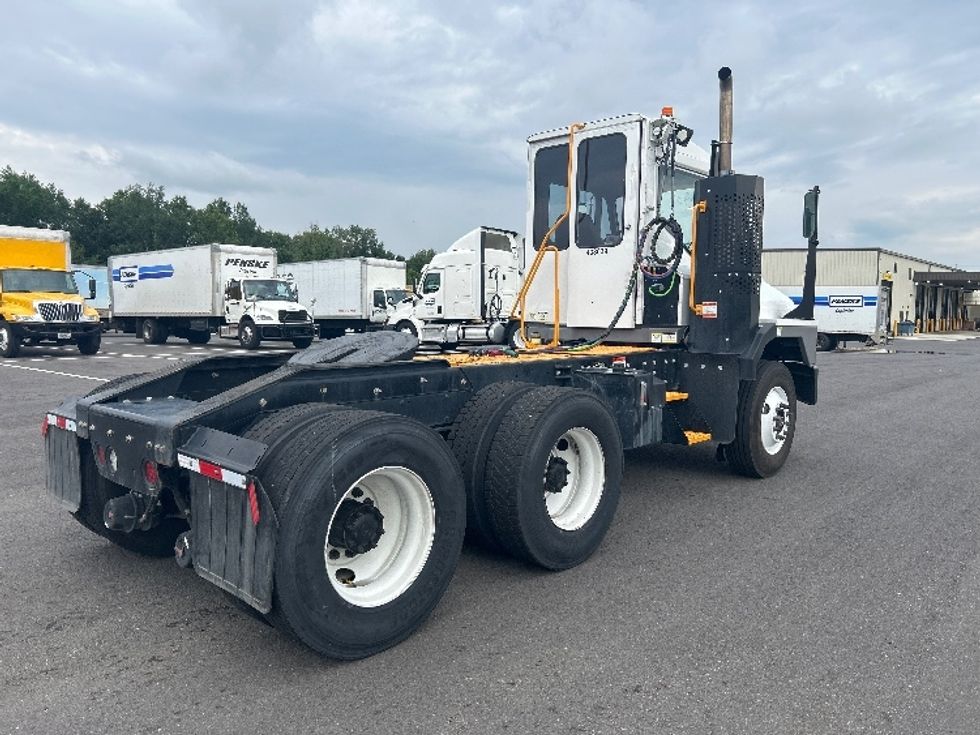 Yard Truck-Heavy Duty Tractors-Ottawa-2024-T2-Shreveport-LA-4,127\n\t\tmiles-$ 141,250 - Image 7